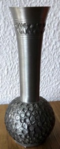Vase
Perletinn